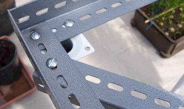 Sắt V lỗ mua ở đâu? Giá sắt V lỗ mới nhất cập nhật thường xuyên.